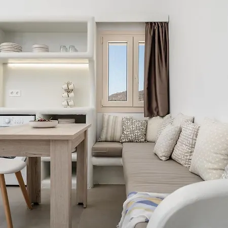 בית נופש Bee Naxian House